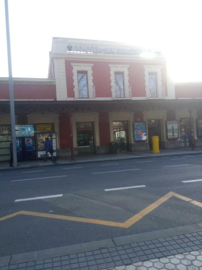 Los Fronterizos Hotel Irun Exterior photo